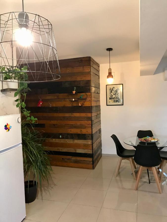 Fat Cow Apartment 101 Larnaca Exterior foto